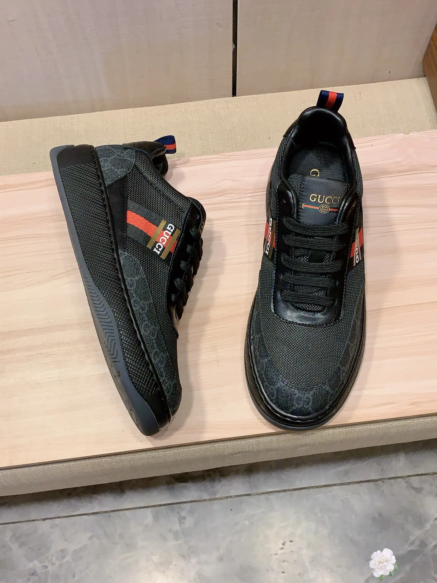 Men's Men's Shoes💰442💰💰🎩🎩[Lightning][Lightning] "Gucci*" The latest and most popular casual shoes, top brand [seduce] luxury~purchase, top~quality. [Strong] The upper is made of imported breathable cowhide with material ➕ breathable sheepskin lining (•) and fine workmanship. The original stylish and stylish soft rubber wear-resistant and non-slip outsole is light and comfortable on the feet. The real thing looks better when photographed in person. No. 143: Code: 38-44, 45 can be customized, 4️⃣ colors are available